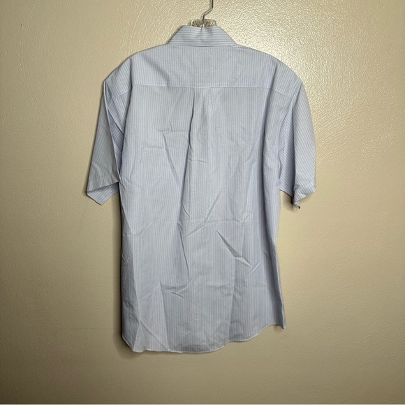 Brooks Brother Light Blue Plaid Button Down Short Sleeve Shirt Size Medium - Picture 4 of 4